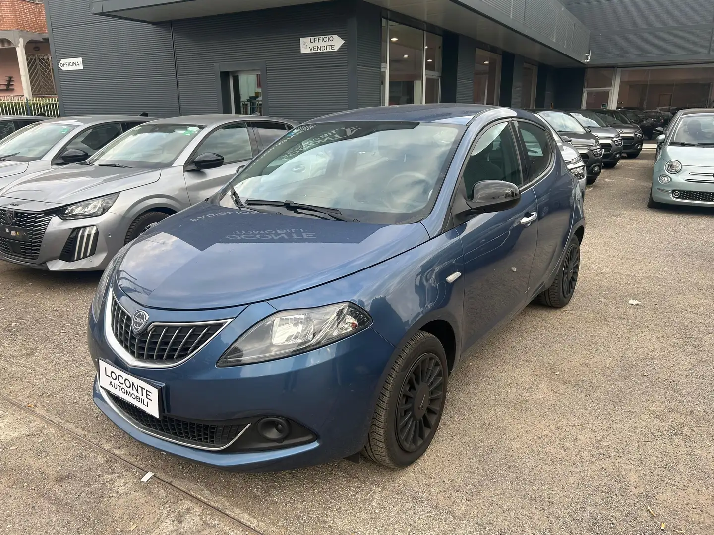 Lancia Ypsilon 1.0 firefly hybrid Gold s Bleu - 1