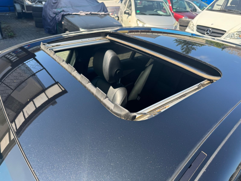 Mercedes-Benz E 220 d Limousine/ TAXI/ LEDER/ COMAND/ SCHIEBED — photo 8