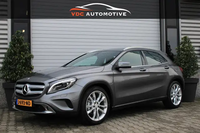 Mercedes-Benz GLA 200 Trekhaak | Camera | Navi | Cruisecontrol | Stoelve