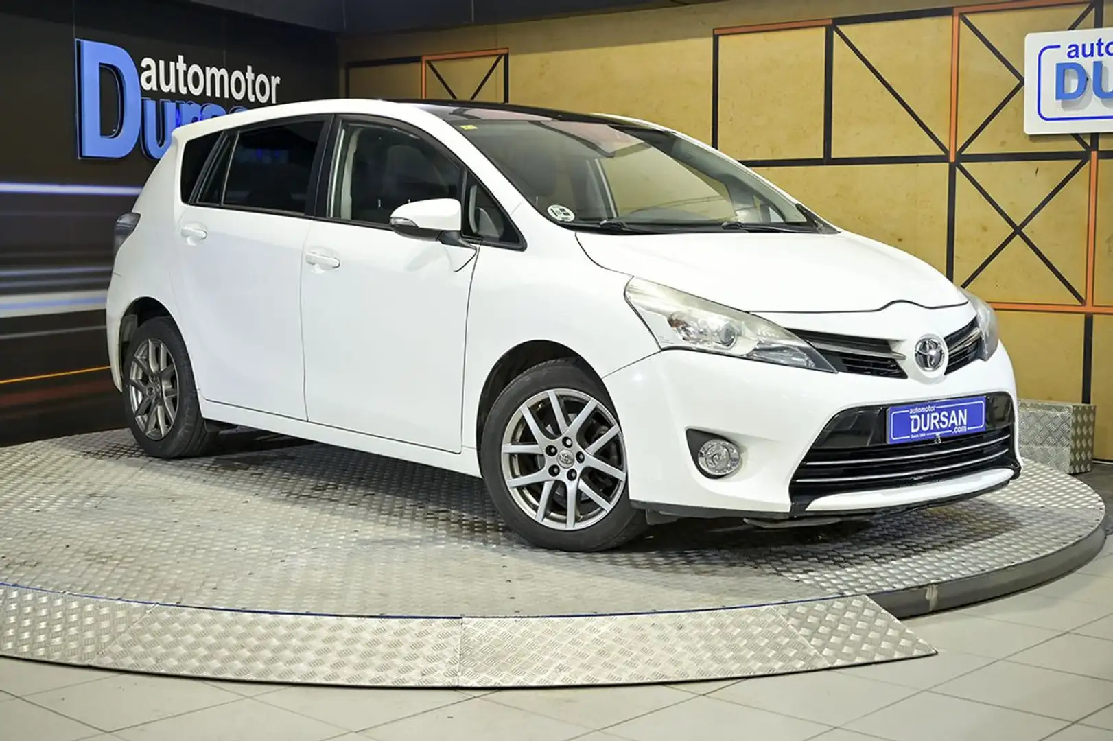 Toyota Verso 2.0D Active 120 7pl. Blanco - 2