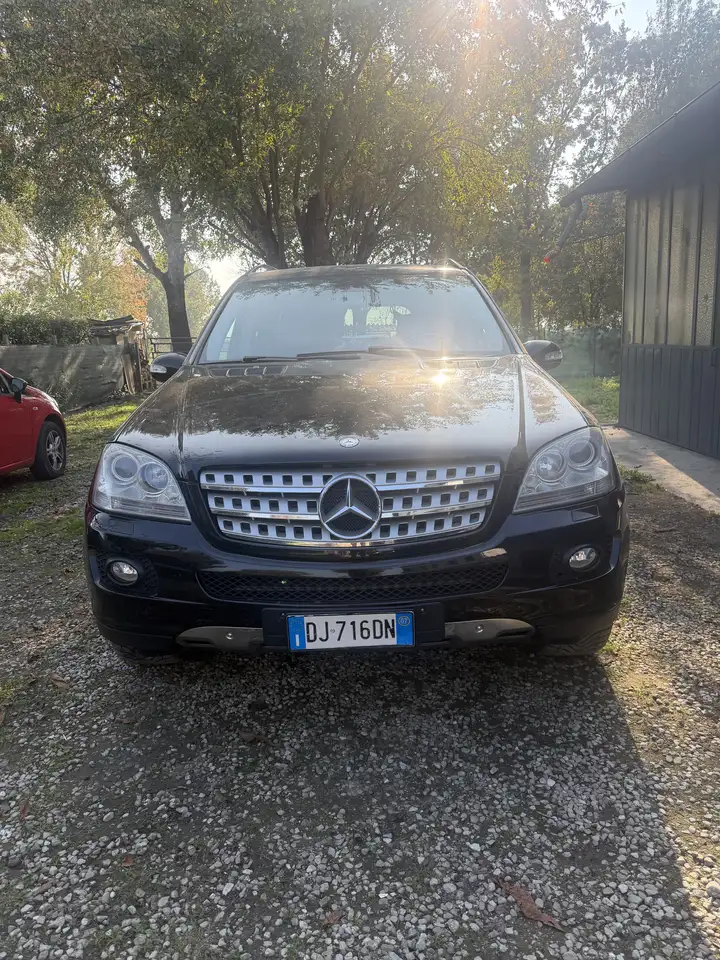 Mercedes-Benz ML 320