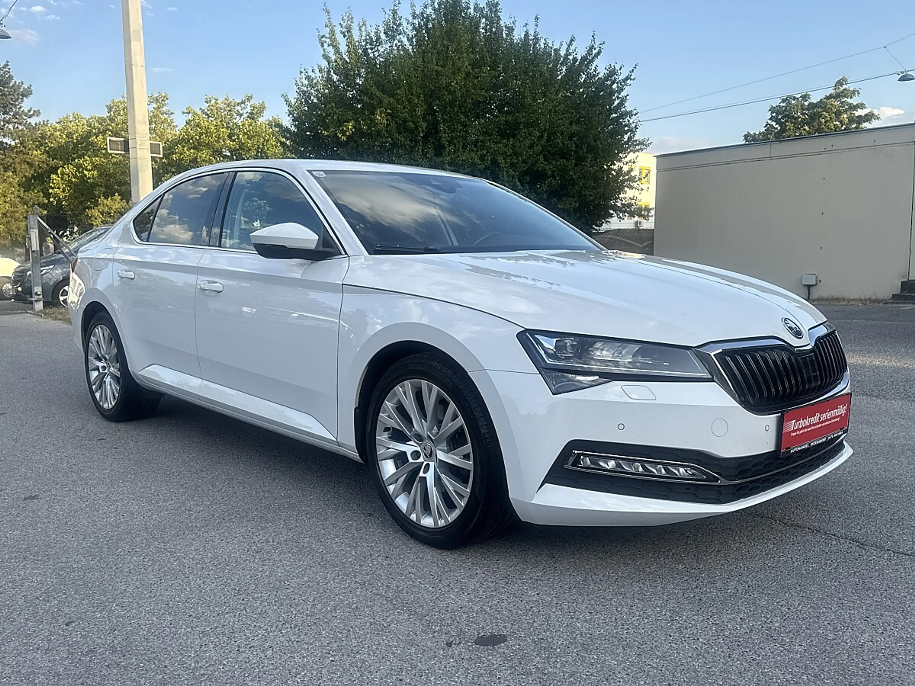 Skoda Superb 2,0 TDI Style DSG / DRIVING ASISST / NAVI / LED... — photo 8
