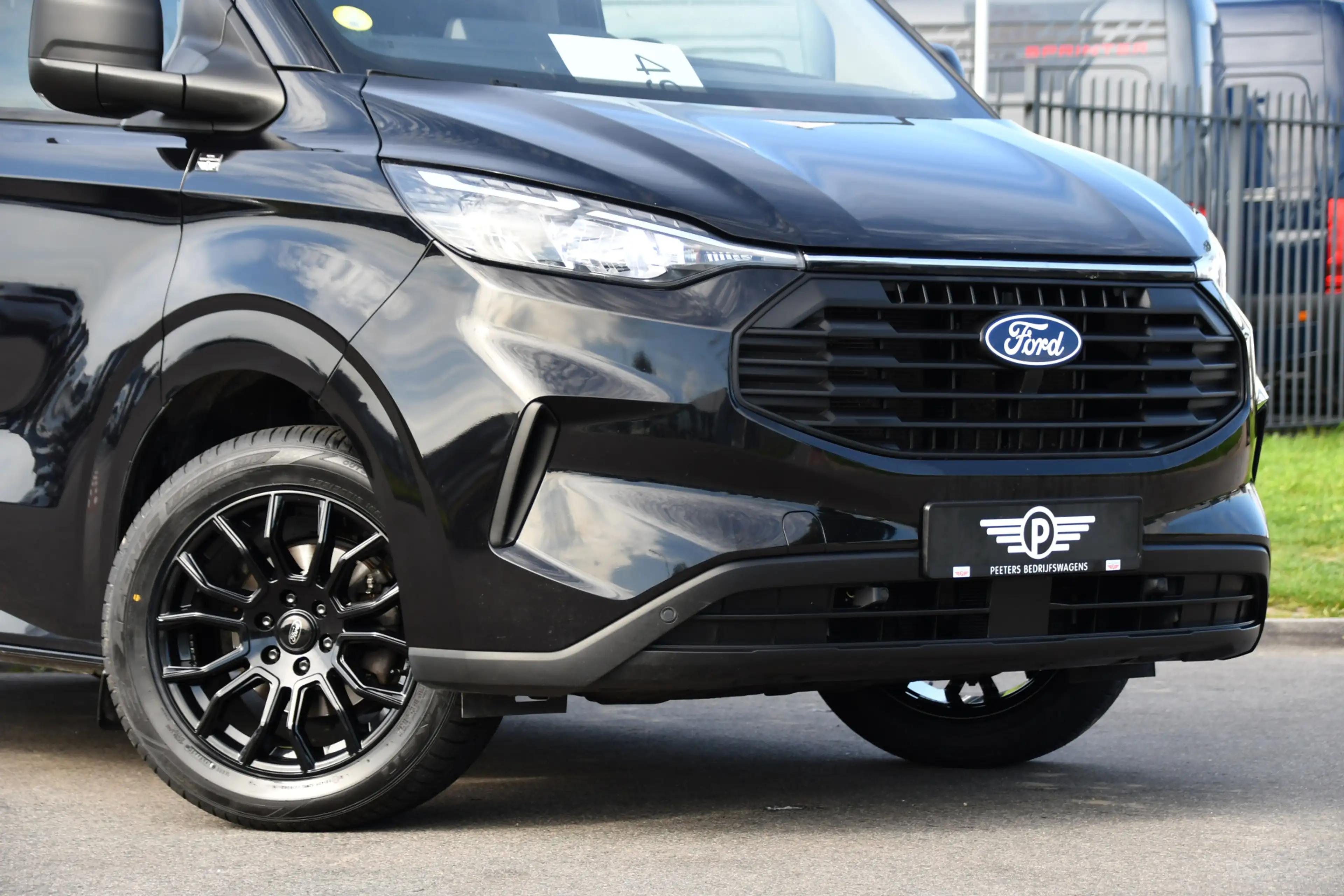 Ford Transit Custom 300 2.0 TDCI L1H1 Black Edition Cruise, Camera, Ca — photo 8