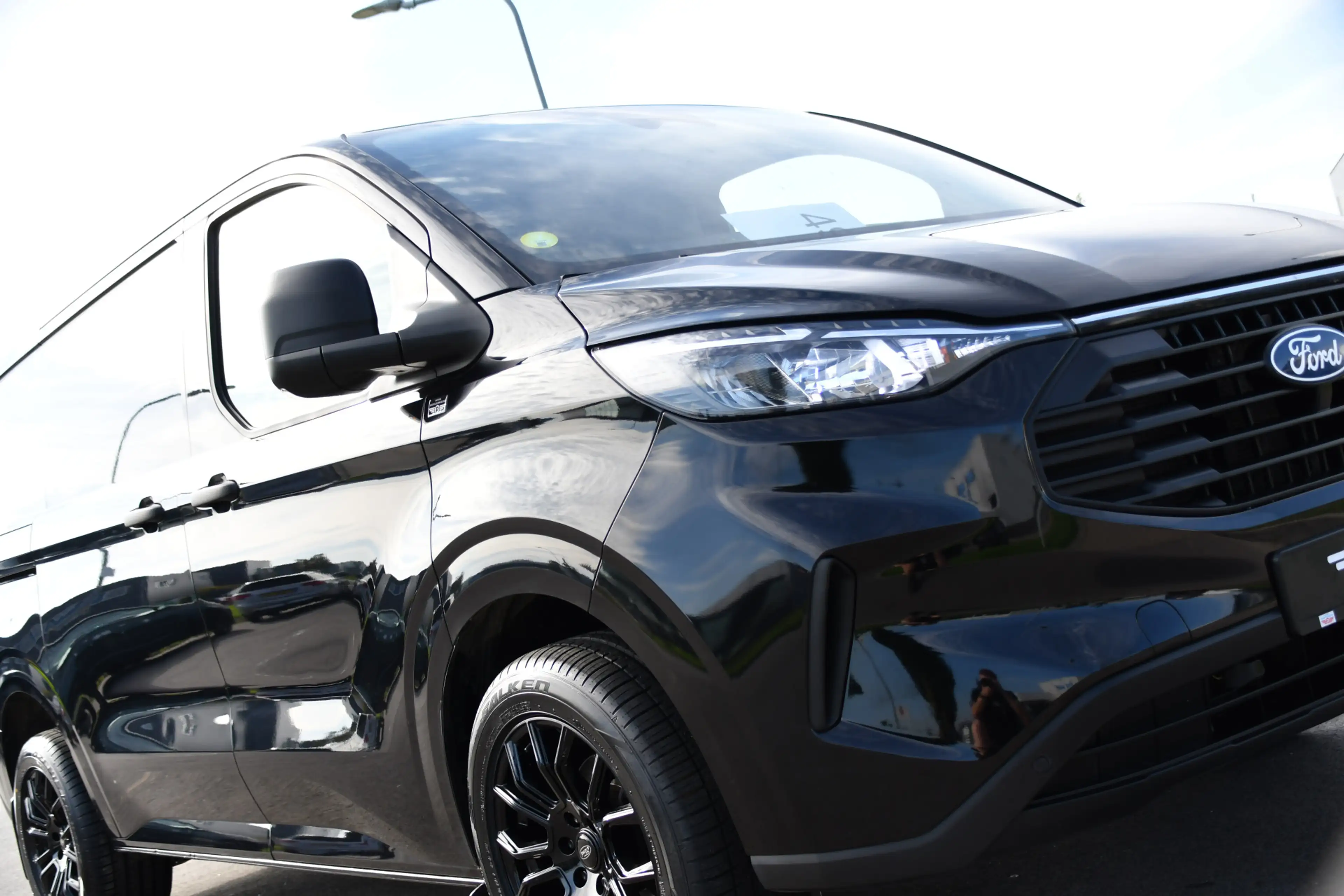 Ford Transit Custom 300 2.0 TDCI L1H1 Black Edition Cruise, Camera, Ca — photo 18