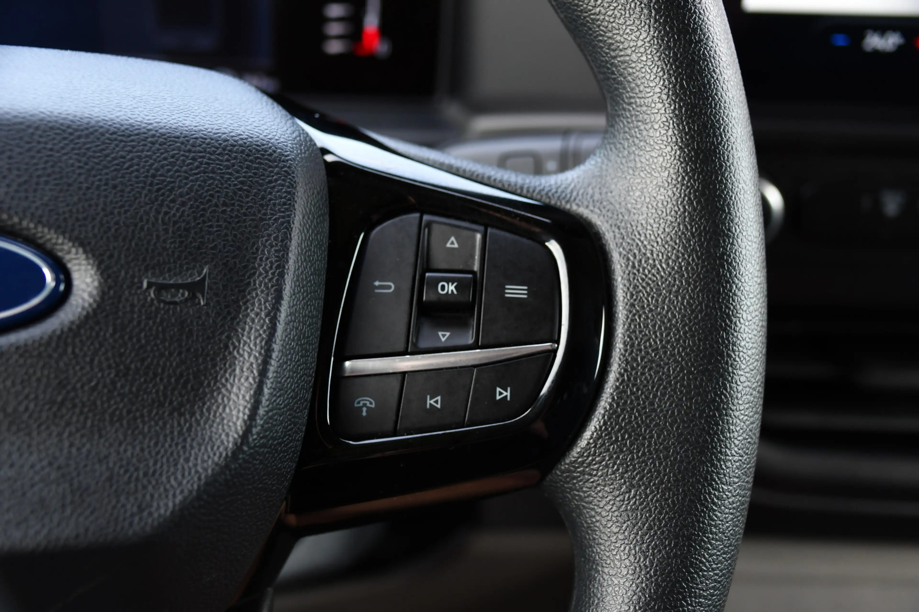 Ford Transit Custom 300 2.0 TDCI L1H1 Black Edition Cruise, Camera, Ca — photo 16