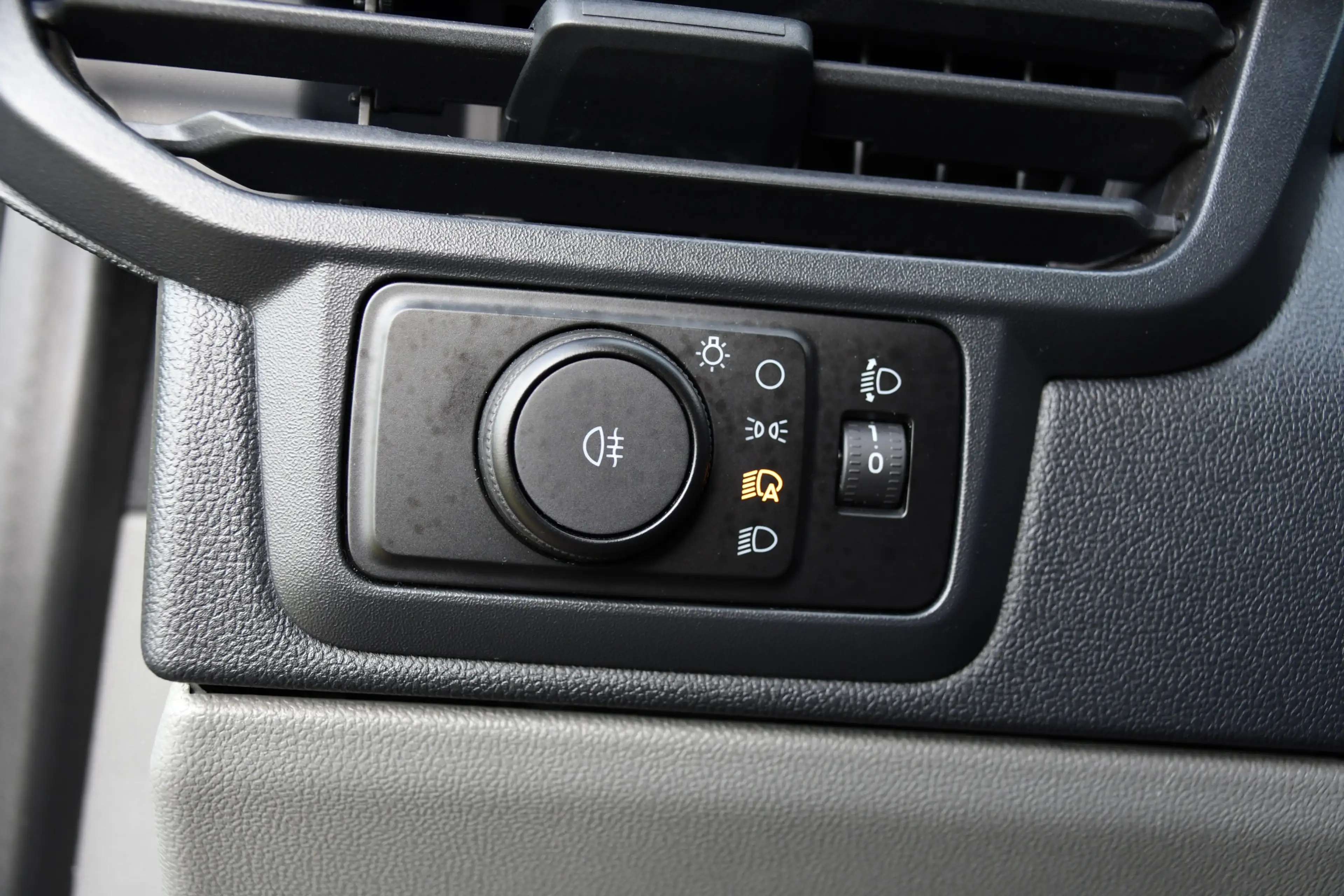 Ford Transit Custom 300 2.0 TDCI L1H1 Black Edition Cruise, Camera, Ca — photo 28