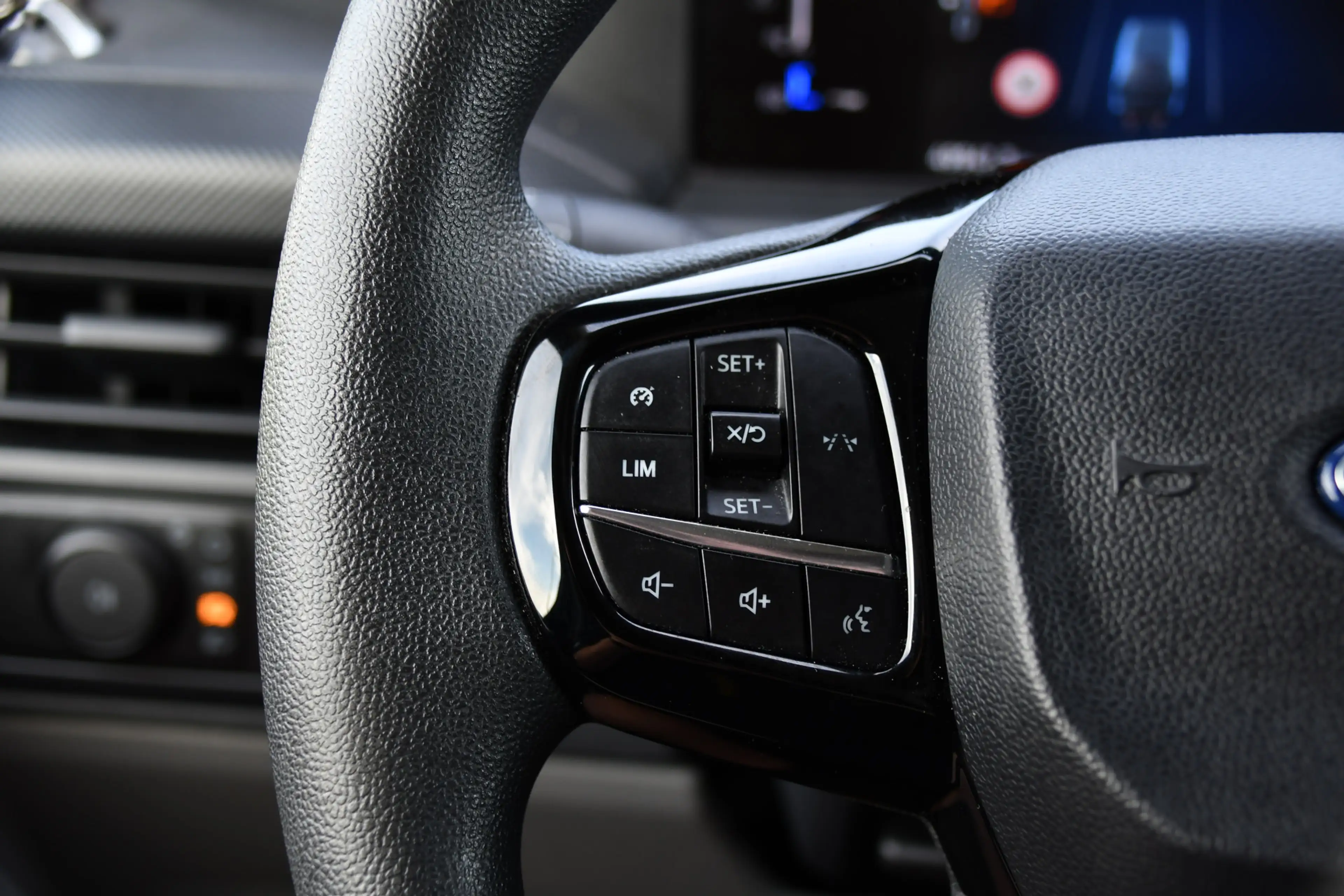 Ford Transit Custom 300 2.0 TDCI L1H1 Black Edition Cruise, Camera, Ca — photo 15