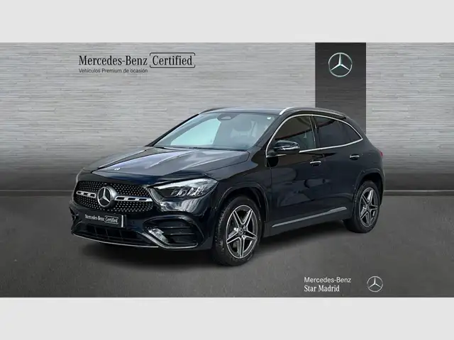 Mercedes-Benz GLA 250 e con tecnología híbrida EQ