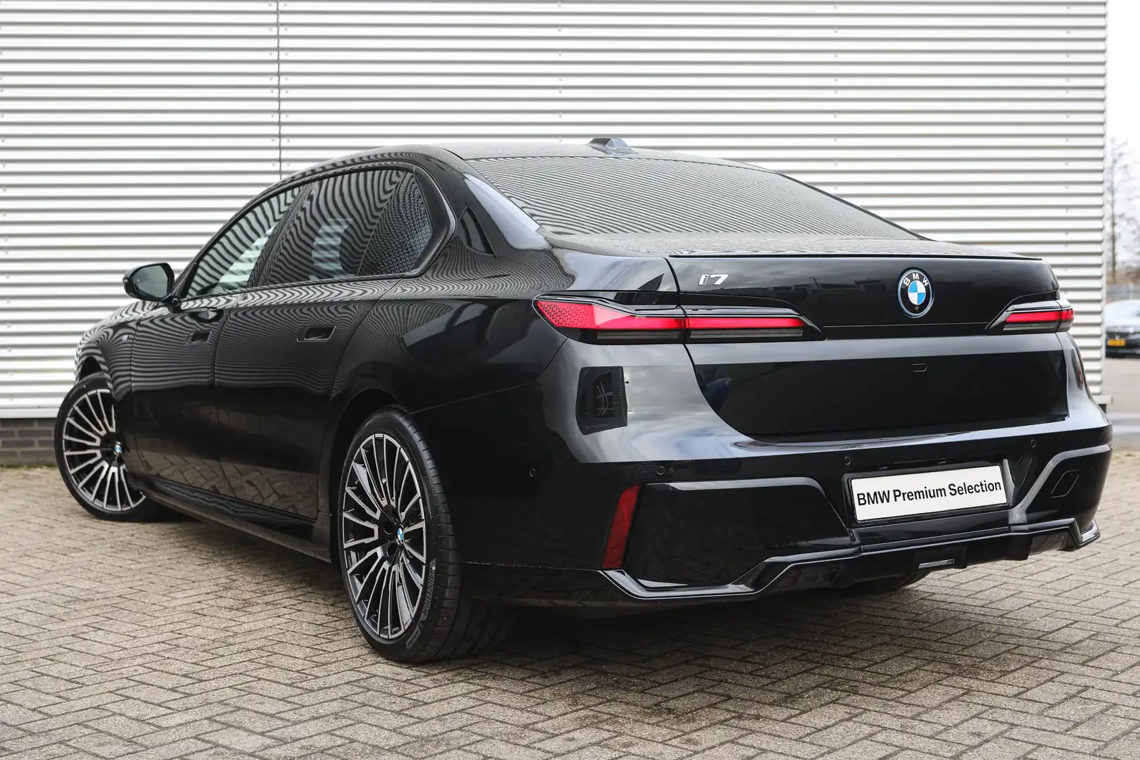 BMW i7 eDrive50 High Executive M Sport / Massagefunctie / Noir - 2