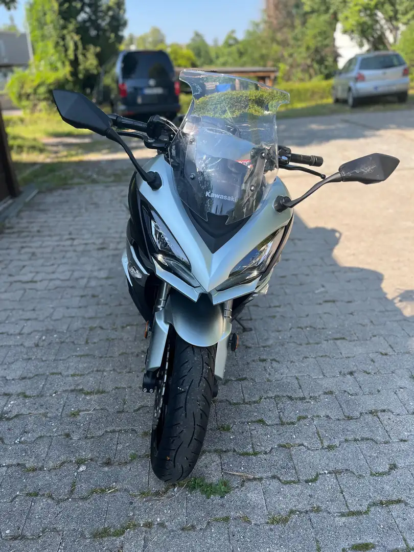 Kawasaki Z1000 SX Silber - 1