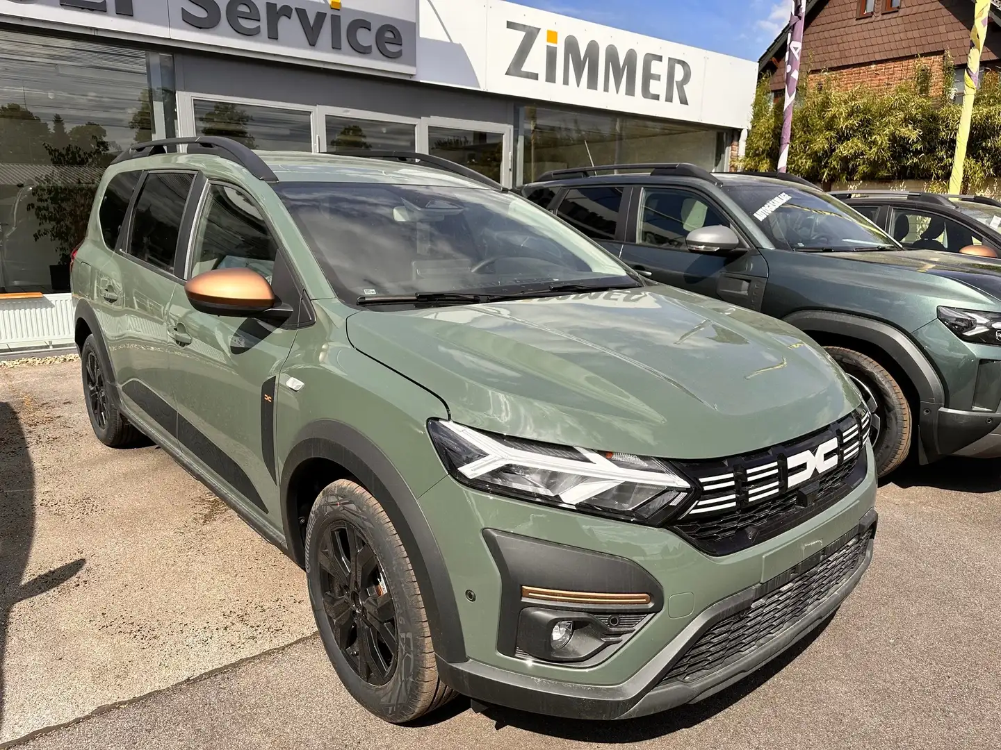 Dacia Jogger Extreme+ TCe 100 Eco-G 7 Sitzer Verde - 2
