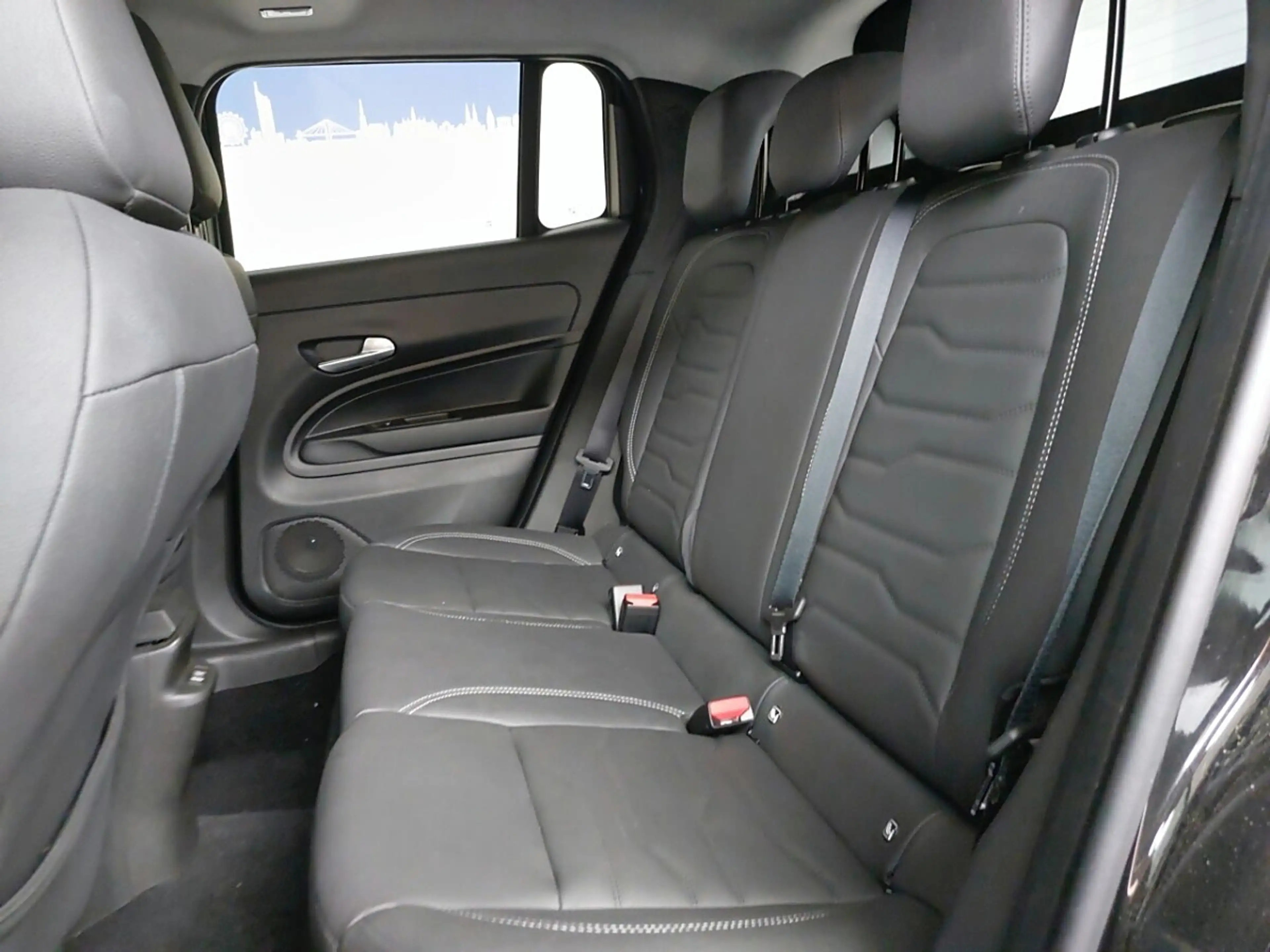 Jeep Avenger AVENGER GSE ALTITUDE — photo 11