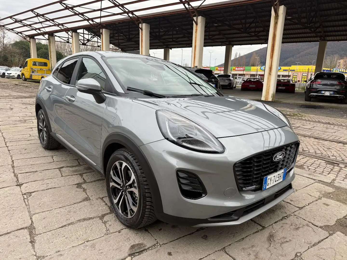 Ford Puma 1.0 EcoBoost Hybrid 125 CV S&S aut. Titanium Grau - 2