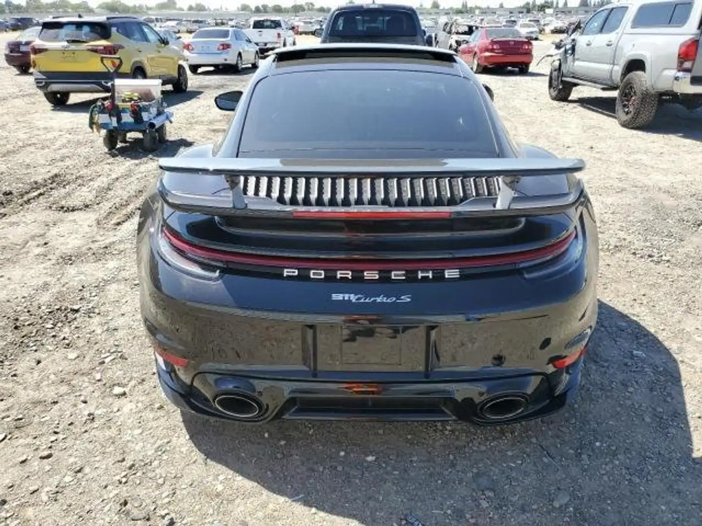 Porsche 992 911 Turbo S PARTS ONLY VEHICLE - 1