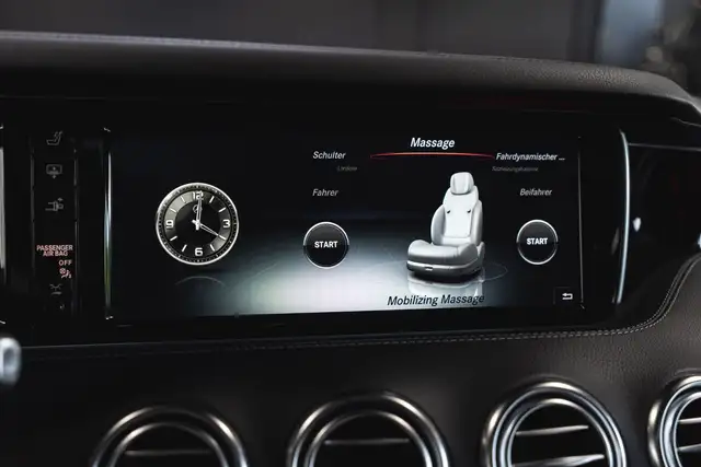 Mercedes-Benz S-Class view 29