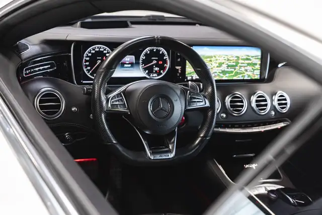 Mercedes-Benz S-Class view 14