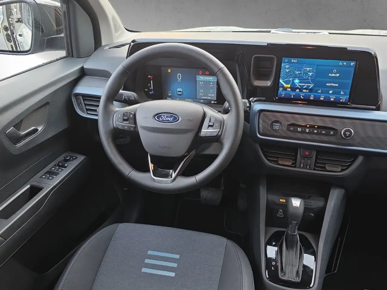 Ford Tourneo Courier 2026 — фото 13