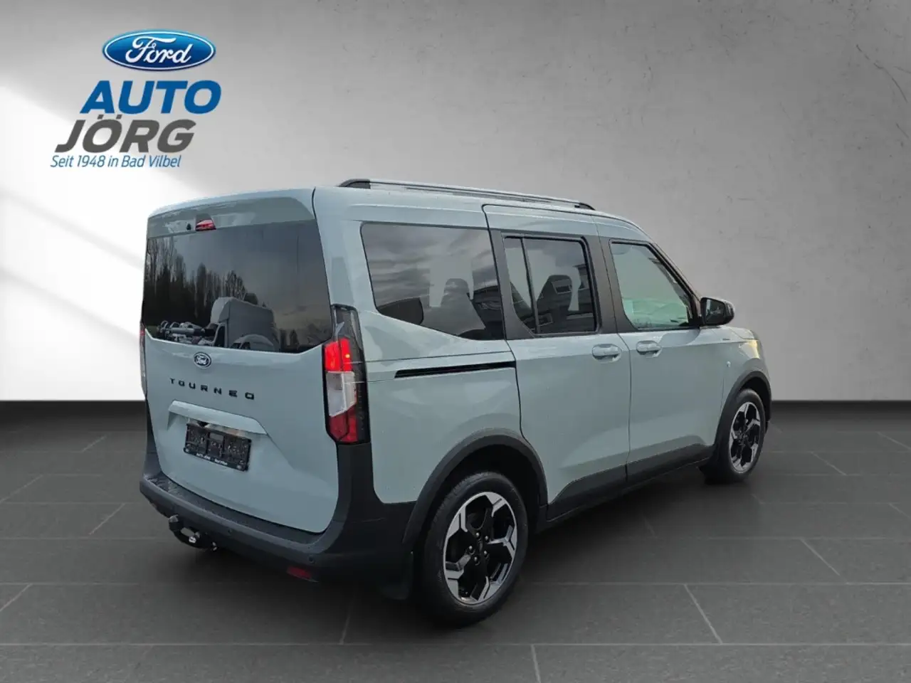 Ford Tourneo Courier 2026