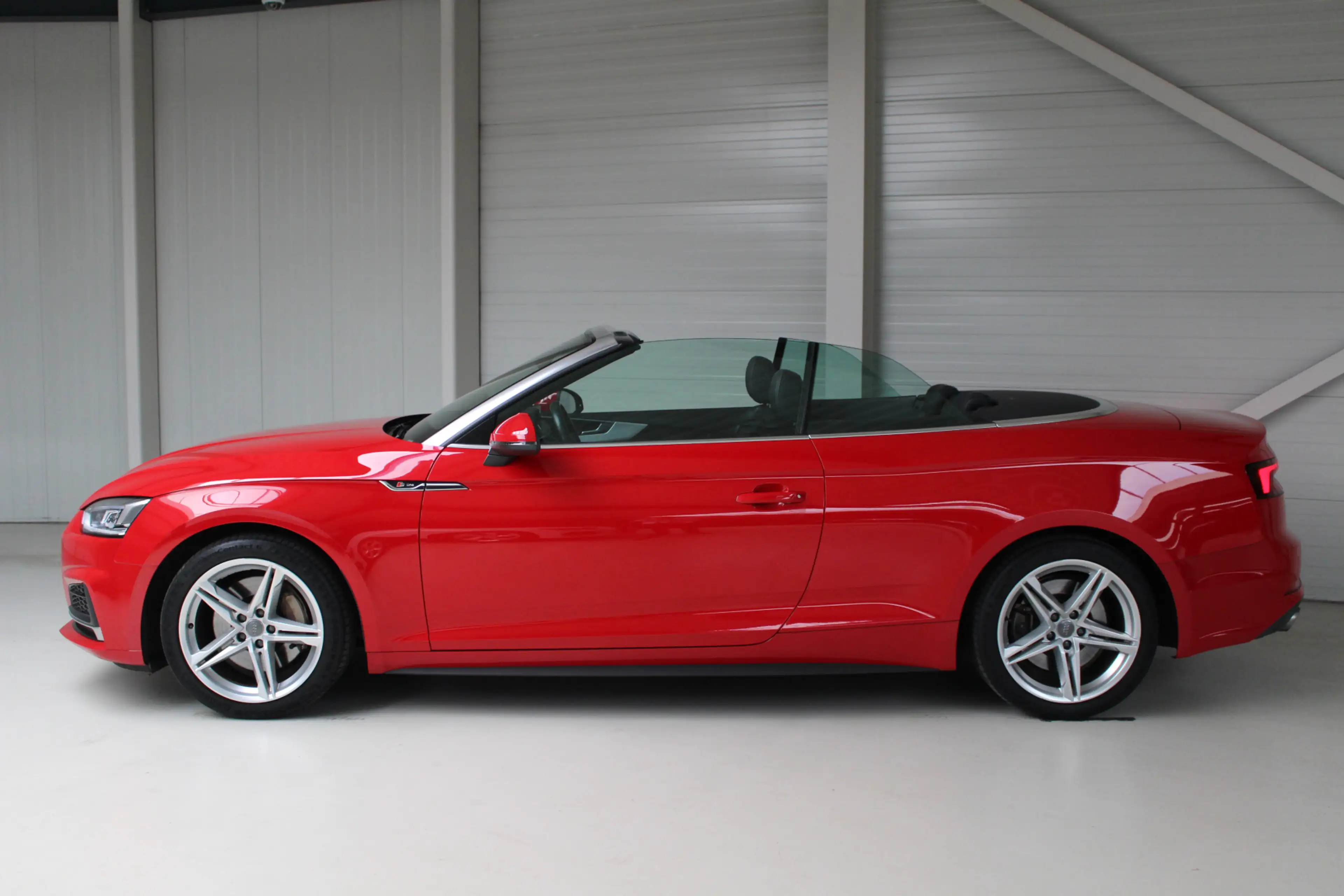 Audi A5 Cabriolet 2.0 TFSI MHEV quattro Sport S-Line Navig — photo 2