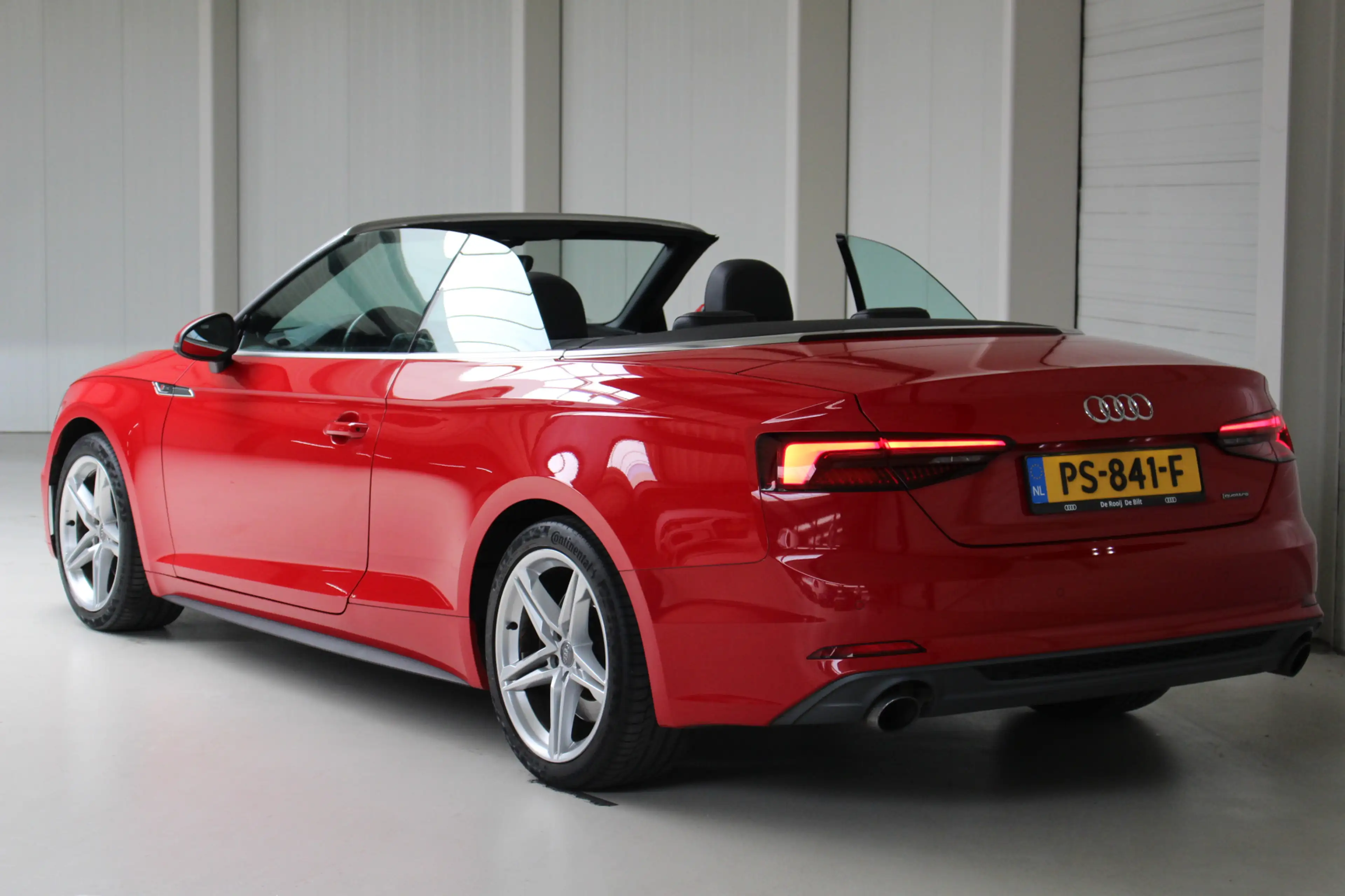 Audi A5 Cabriolet 2.0 TFSI MHEV quattro Sport S-Line Navig — photo 3
