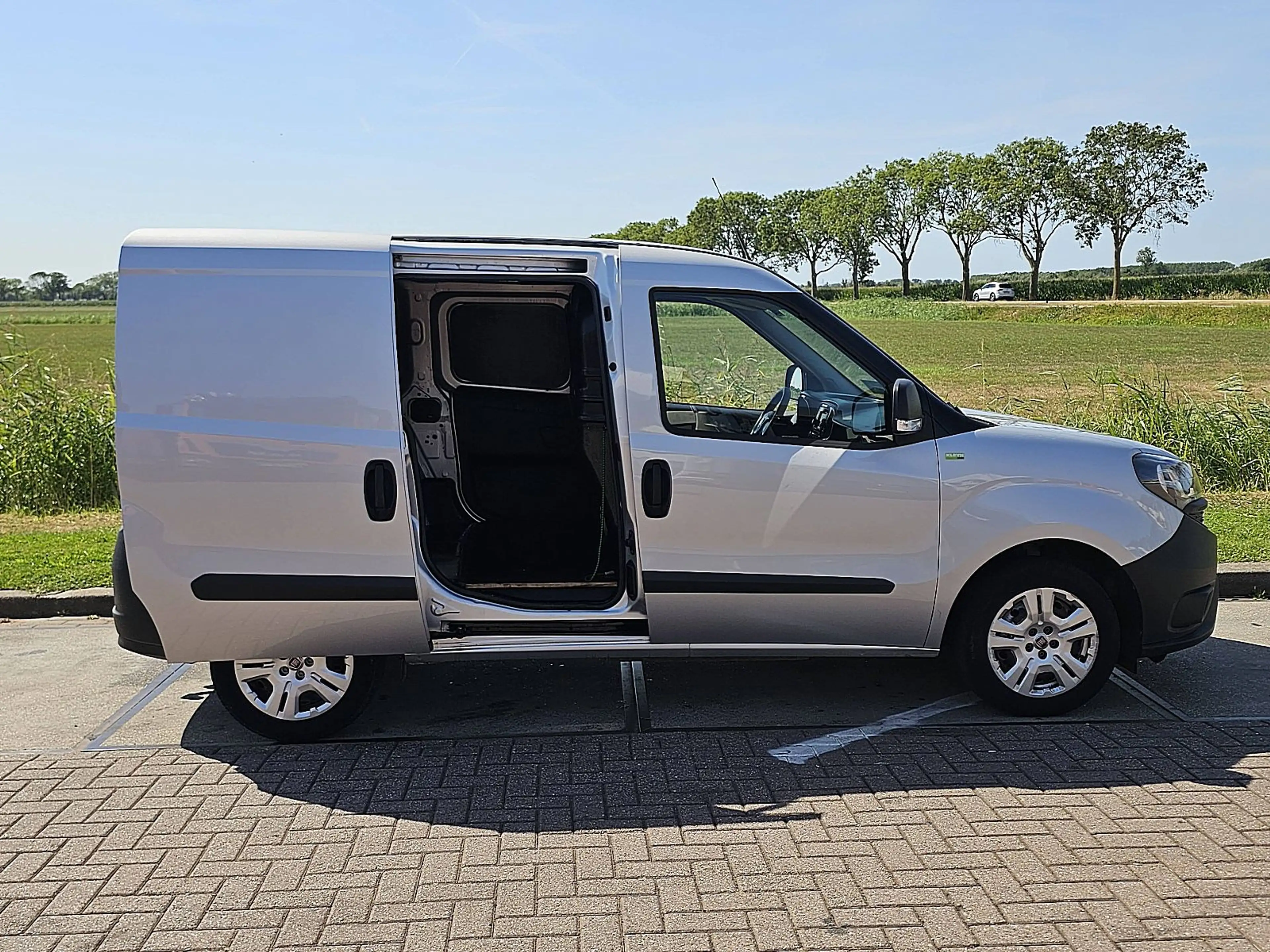 Fiat Doblo CARGO 1.6 — photo 15