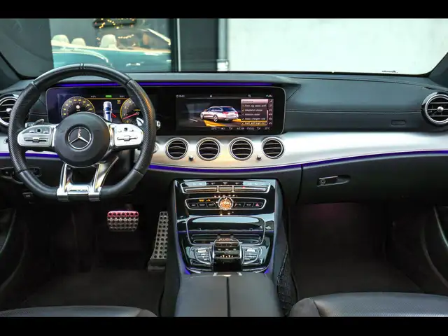 Mercedes-Benz E Class view 15