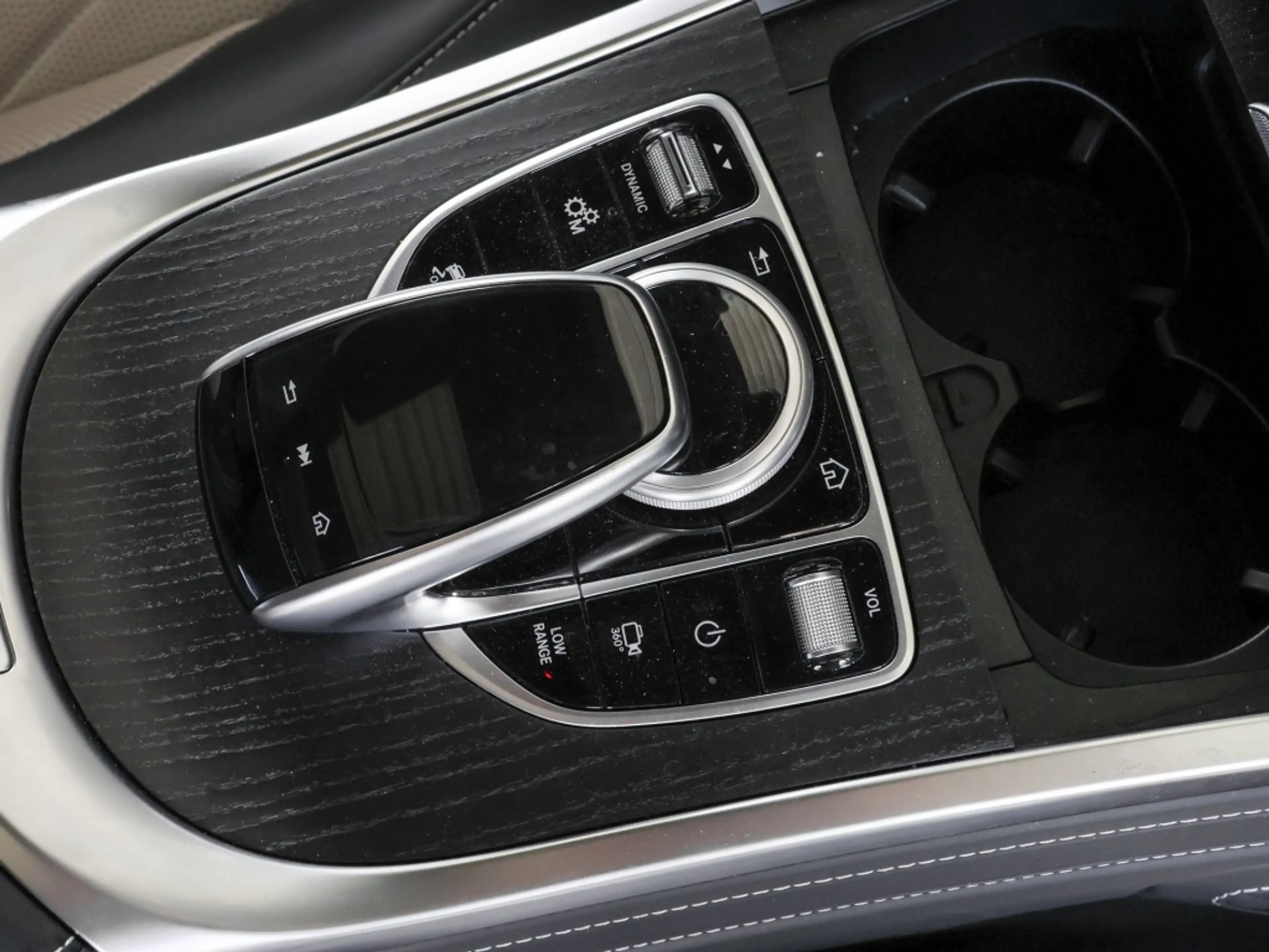 Mercedes-Benz G 500 Final-Edition/360/MLB/SHD/StdHz/Distr/Burm — photo 9