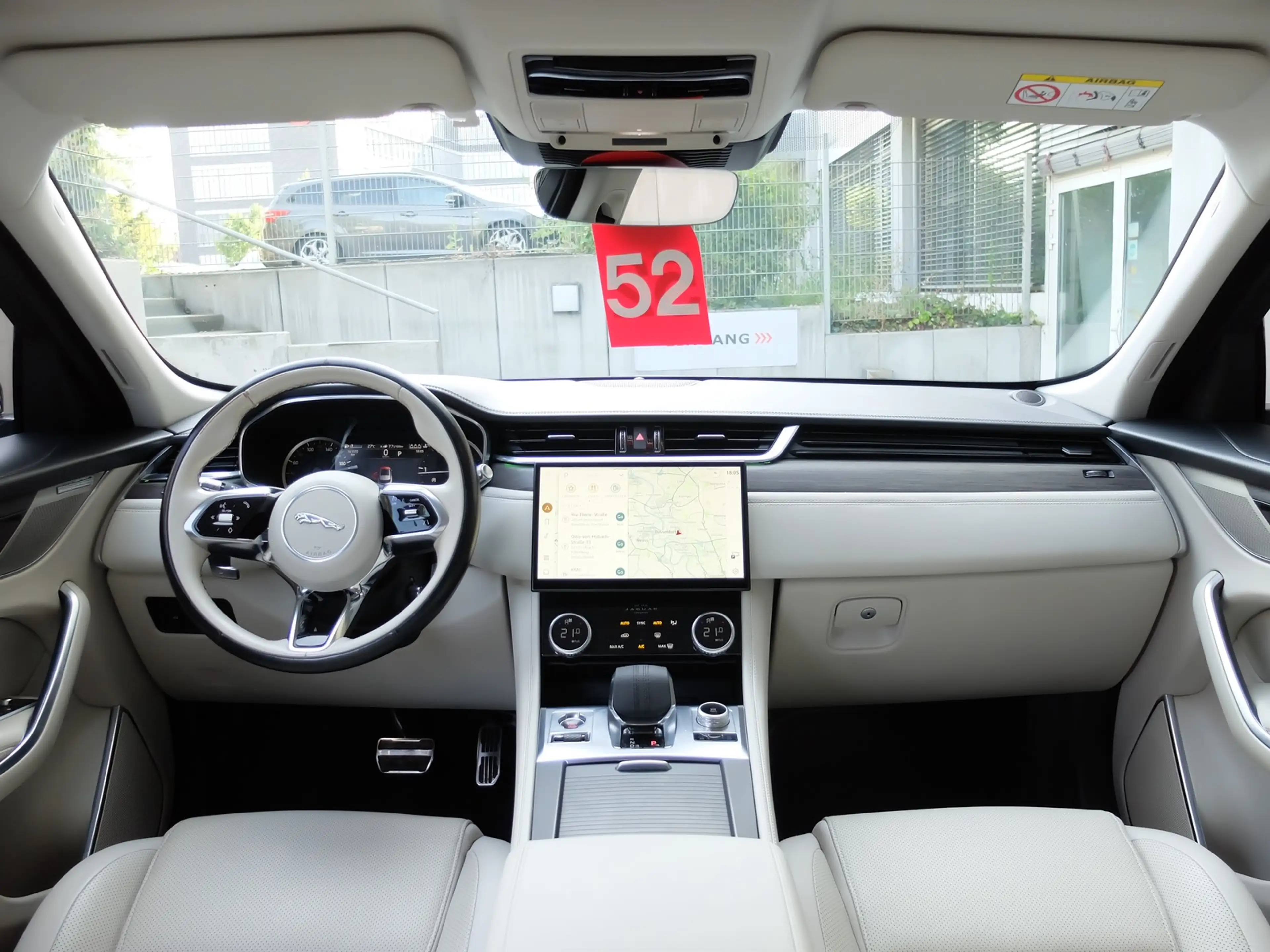Jaguar F-Pace F-PACE D200 Mild-Hybrid SE AWD neues Model — photo 8
