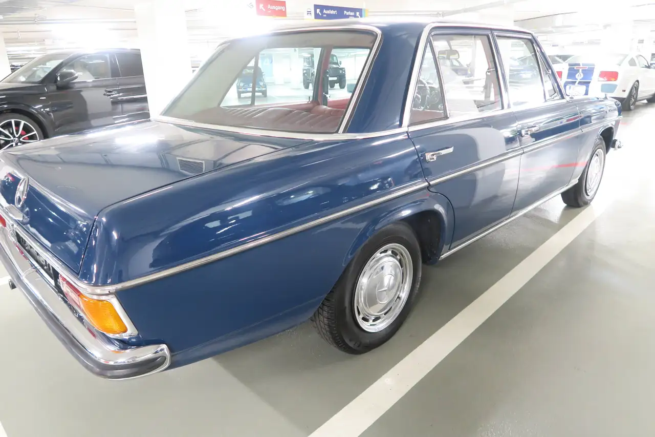 Mercedes-Benz 220 D W115 /8 H Kennzeichen, foto 4