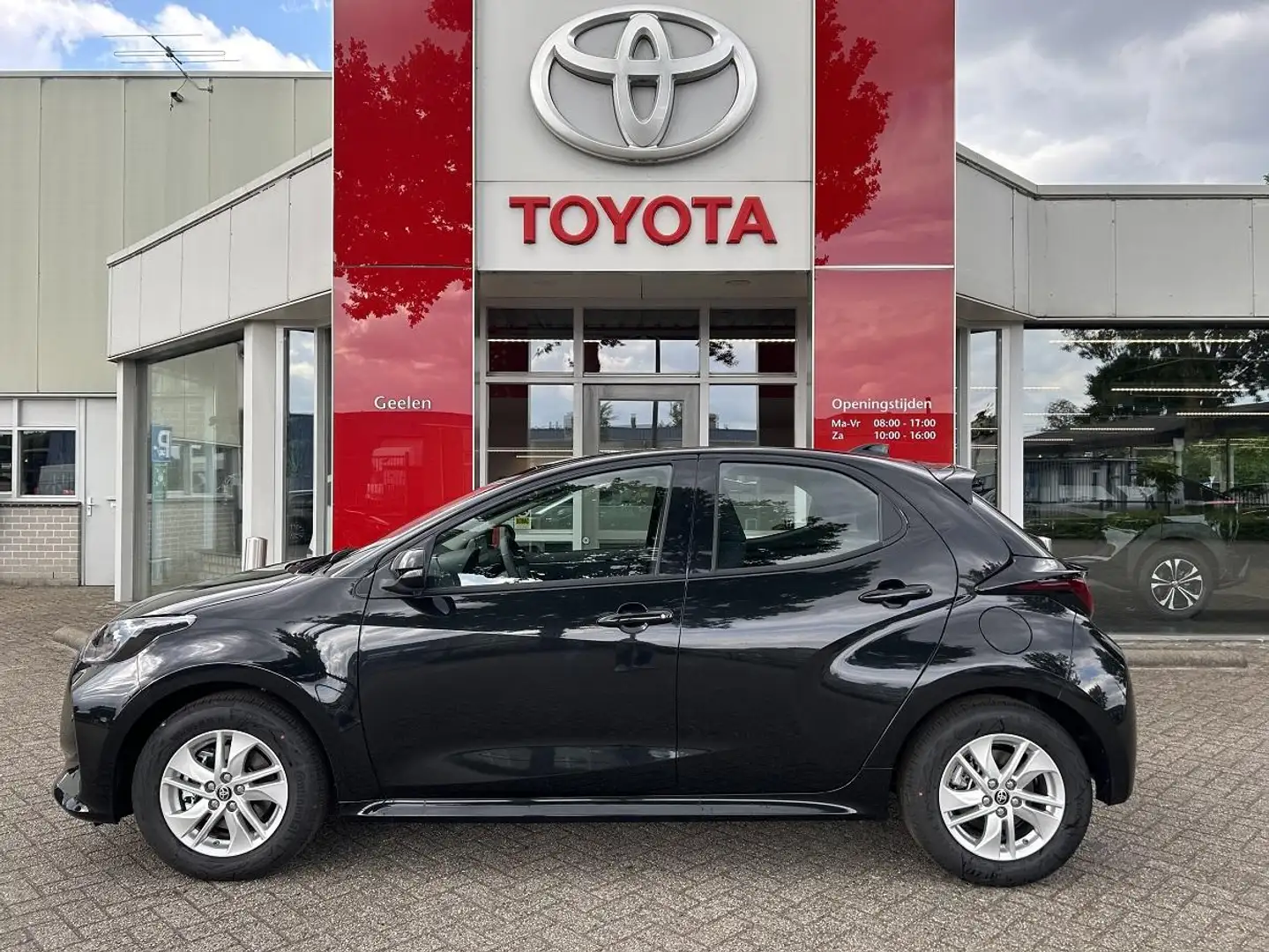 Toyota Yaris 1.5 Hybrid 115 Active, Apple Carplay Noir - 2