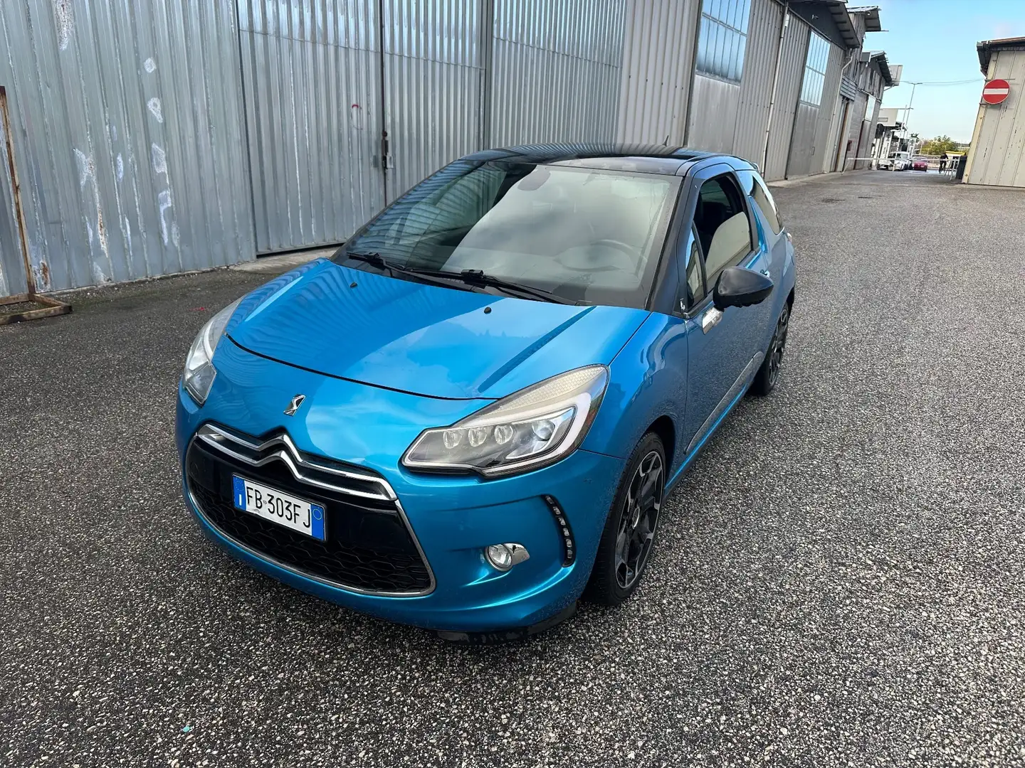 DS Automobiles DS 3 DS 3 BlueHDi 120 S&S Sport Chic Mavi - 1