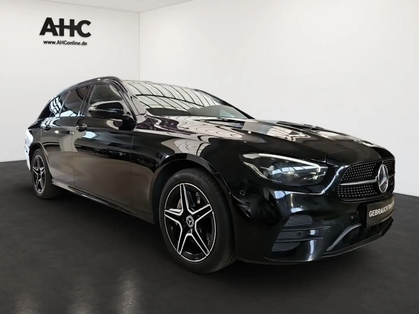 Mercedes-Benz E 300 de T 4M  AMG AHK Pano Night 360° Sitzklima Noir - 2