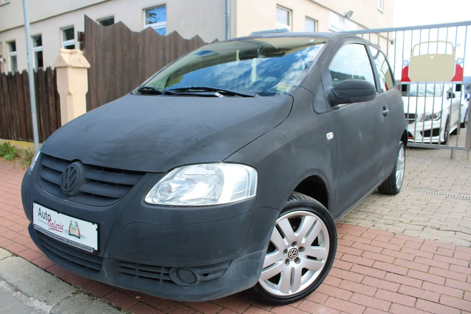 Volkswagen Fox Basis|Klimaanlage|Servo|Alu Schwarz - 1