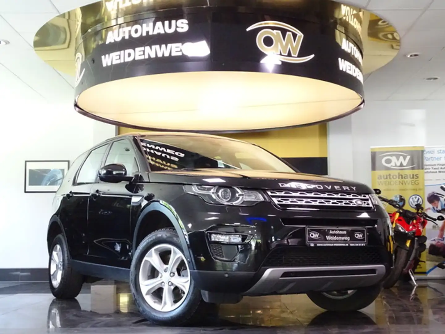 Land Rover Discovery Sport SD4 HSE Leder Navi PDC Cam 1Hand Noir - 2