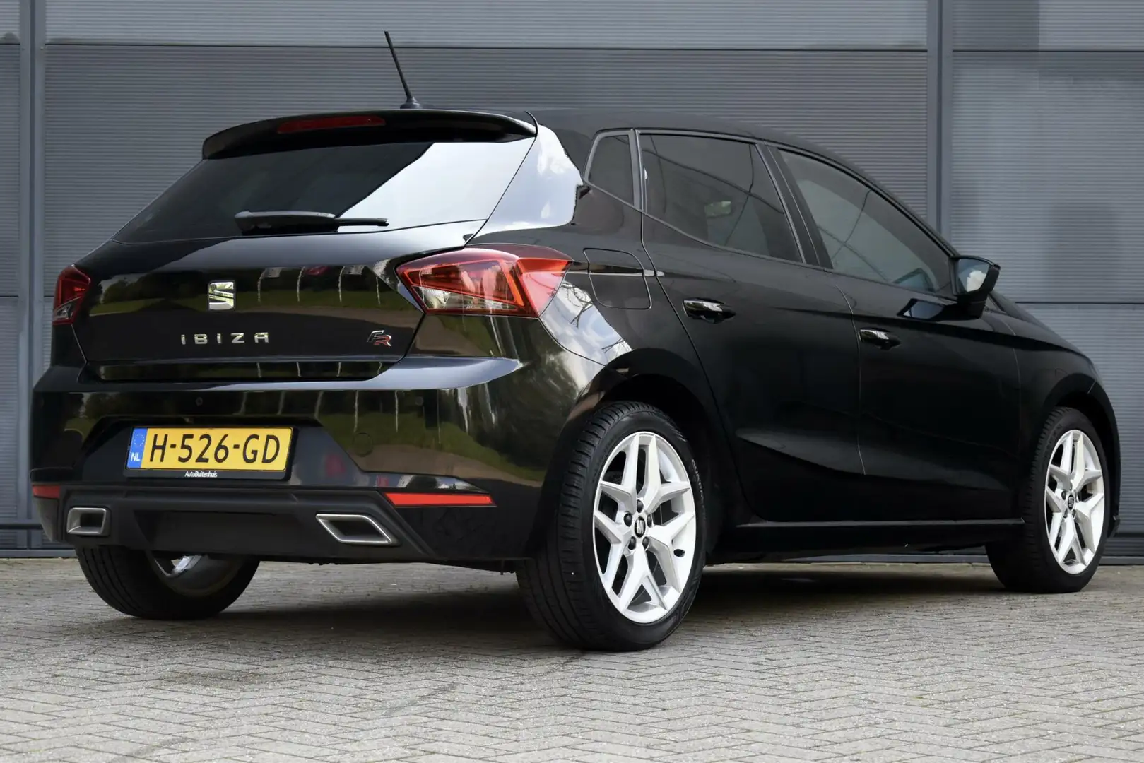 SEAT Ibiza 1.0 TSI FR Business|INCL. OH!|CAMERA||CLIMATE|NAVI Zwart - 2