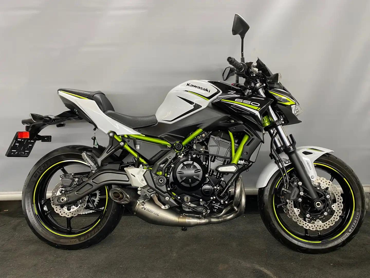 Kawasaki Z 650 KAWASAKI Z 650 PERFORMANCE *** garantie *** - 1