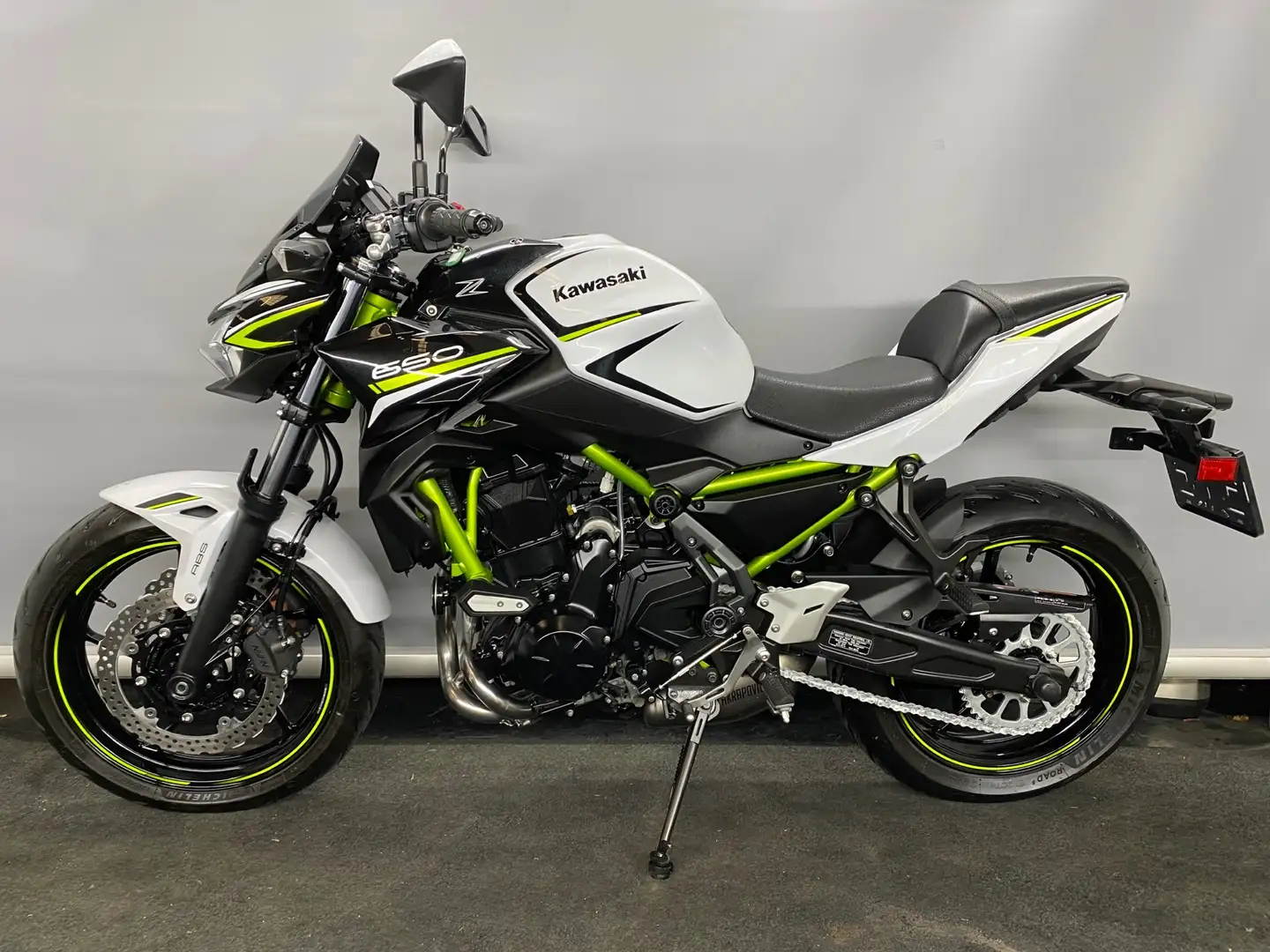 Kawasaki Z 650 KAWASAKI Z 650 PERFORMANCE *** garantie *** - 2