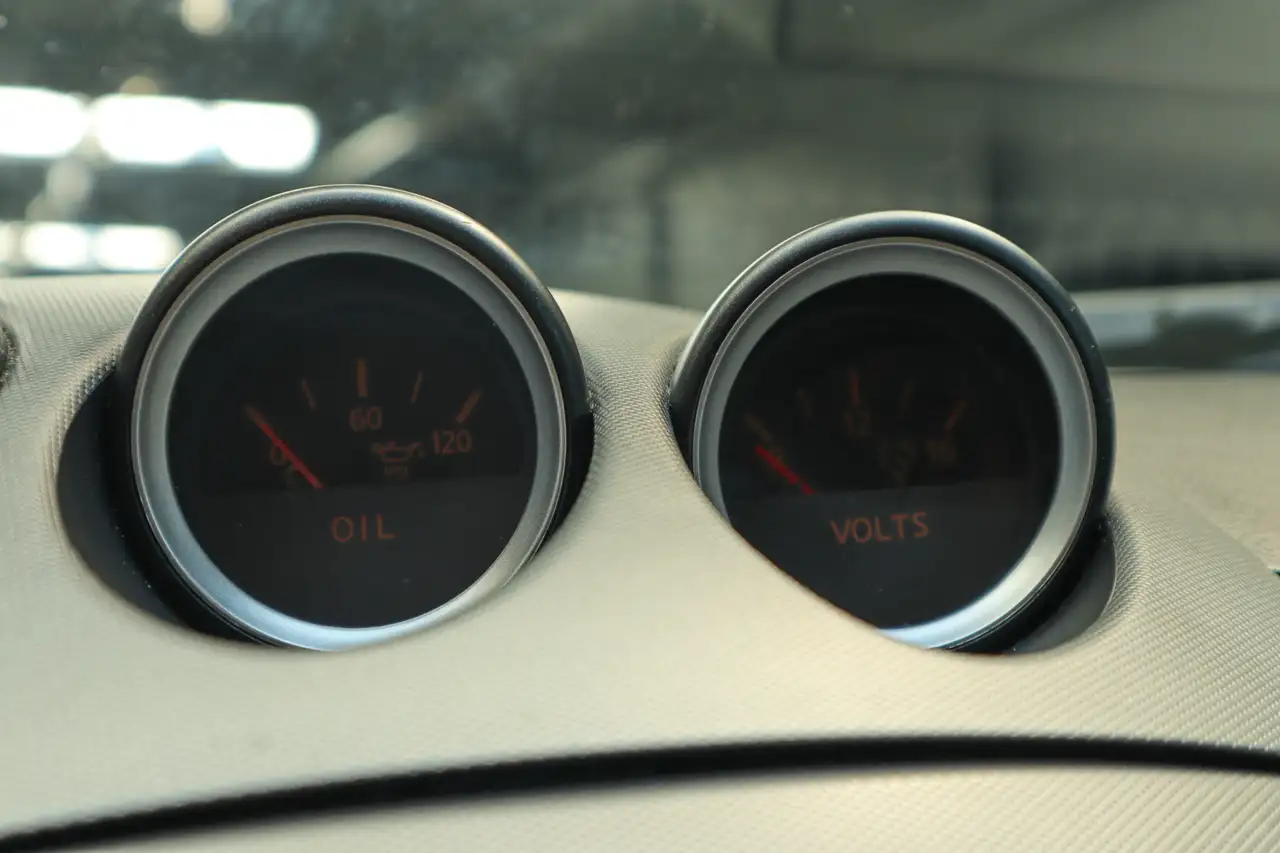 NISSAN 350Z V6 3.5 - 291CH - 163 250KMS AUT CUIR BOSE CLIMATE C. SIÈGES CHAUFFANTS EL | 291 ch | ARRIÈRE | BVA | SELLERIE CUIR