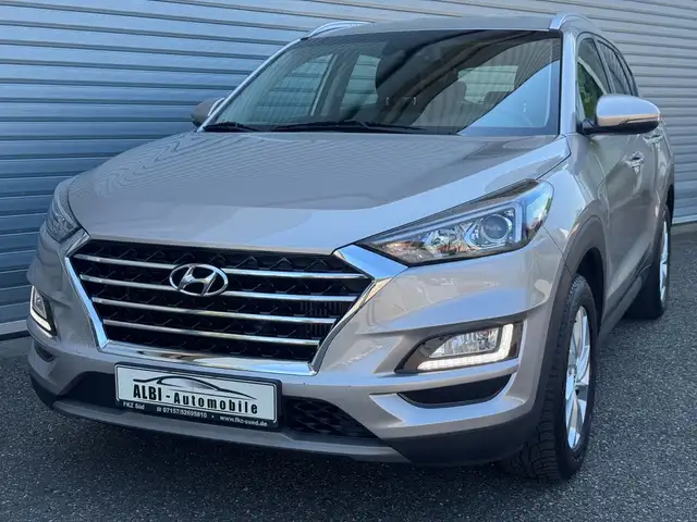 Hyundai TUCSON IX35 4X4 Kamera* Navi* Automatik*