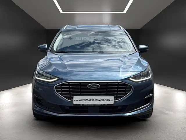 Ford Focus view 9