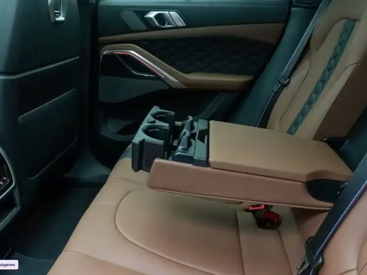 BMW X6 2025, foto 26