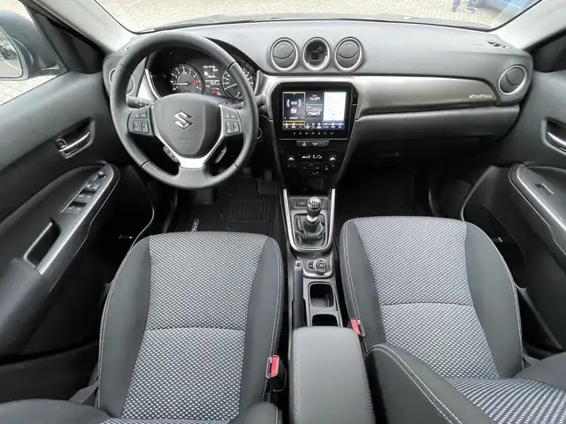 Suzuki Vitara view 7