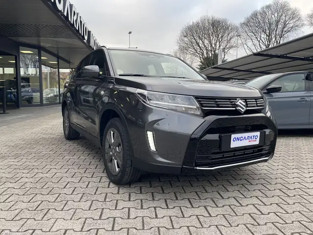 Suzuki Vitara view 3