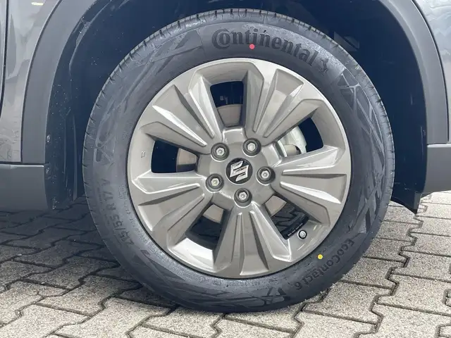Suzuki Vitara view 14