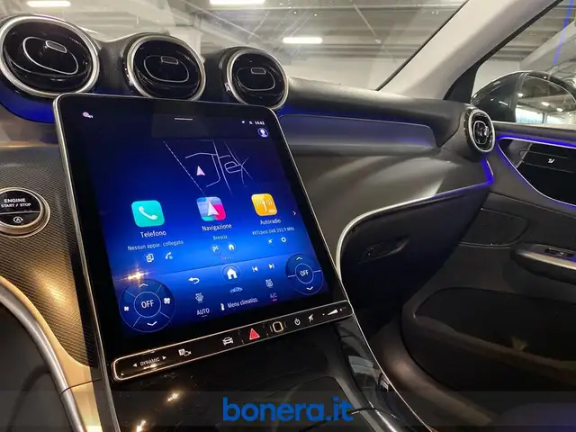 Mercedes-Benz GLC view 13