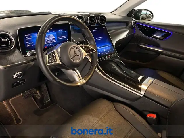 Mercedes-Benz GLC view 10