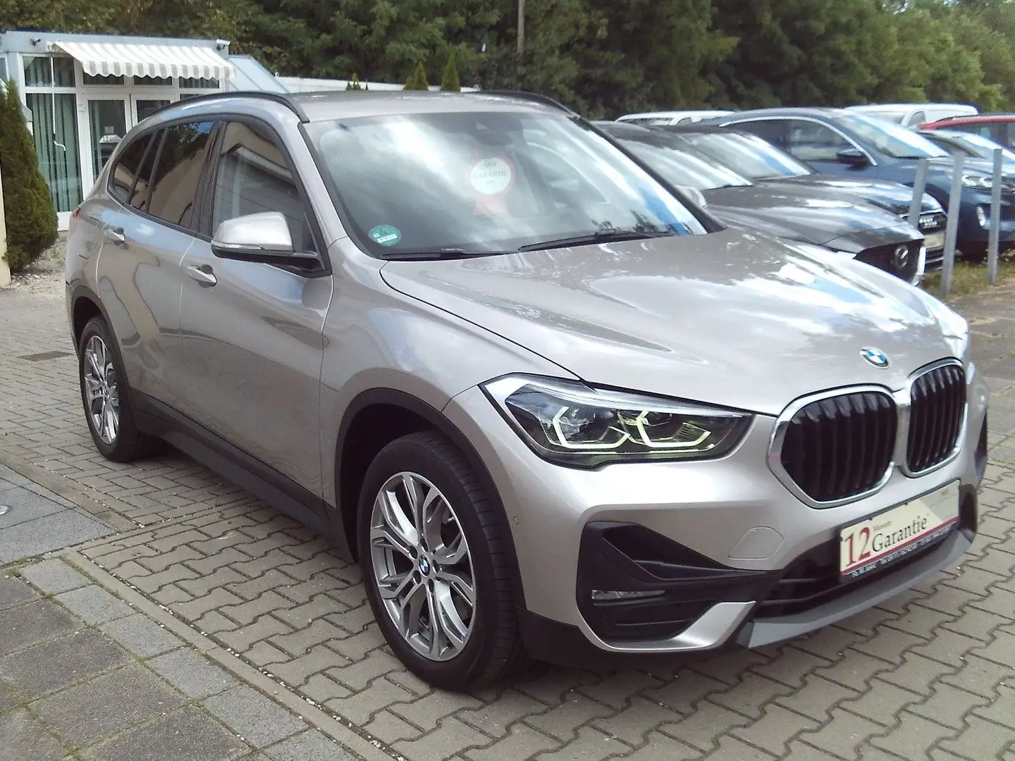 BMW X1 Baureihe X1 xDrive 25 d Advantage LED,NAVI,PD Silber - 1