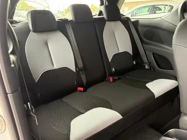 Citroen DS3 view 8