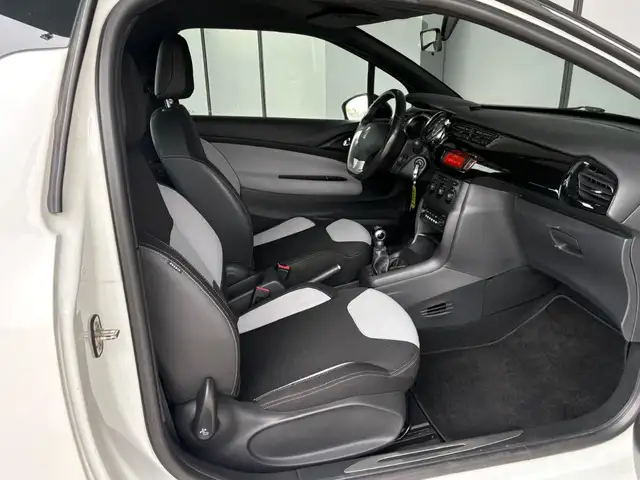 Citroen DS3 view 7