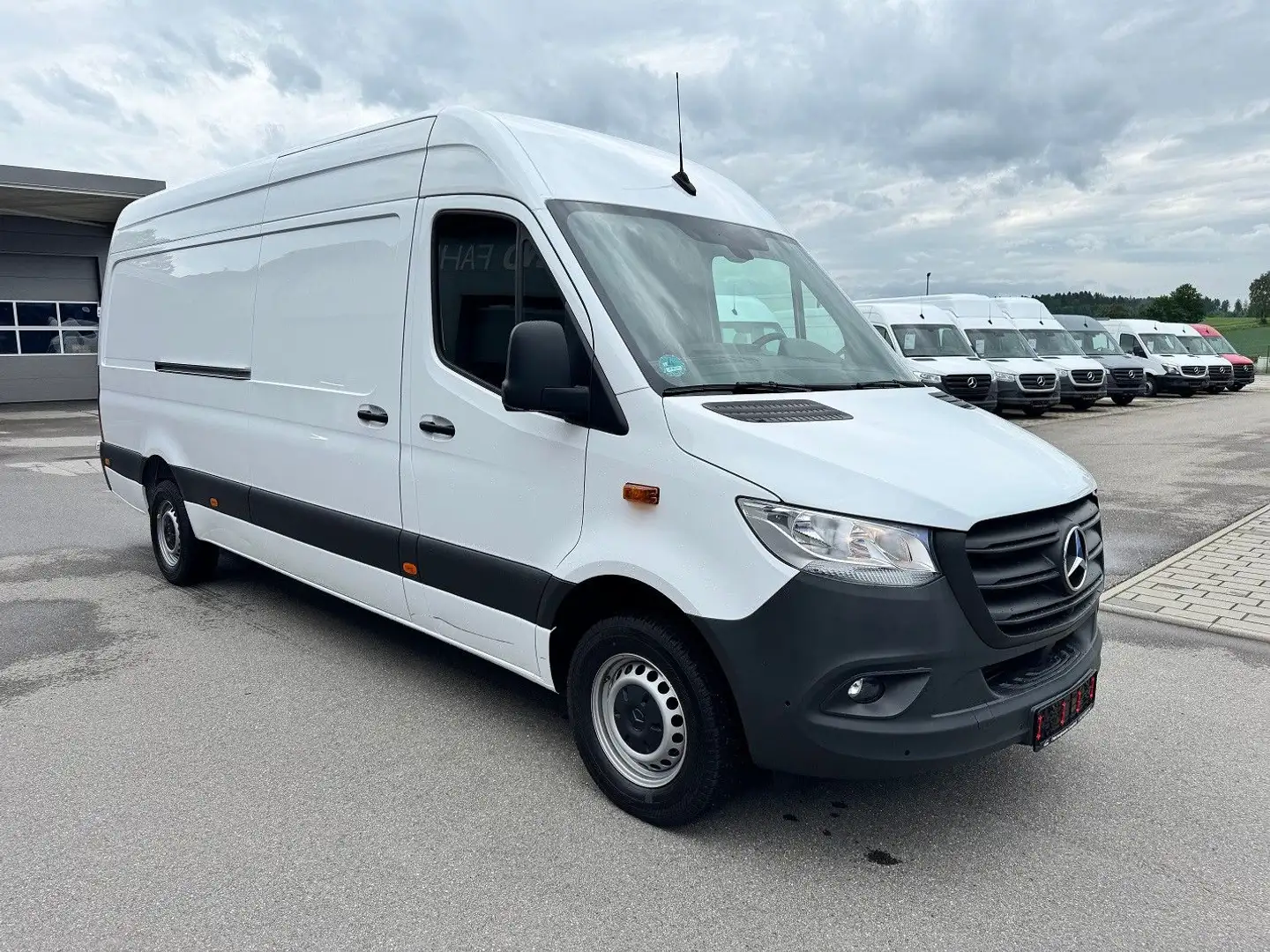 Mercedes-Benz Sprinter 317 CDI Maxi Lang Hoch Klima MBUX Weiß - 2